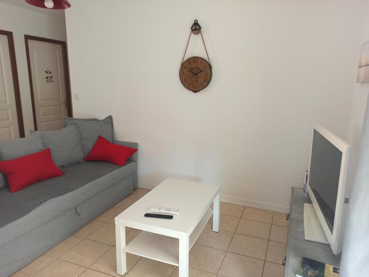 Location 4-6 Personnes Βίλα Grayan-et-l'Hopital Εξωτερικό φωτογραφία